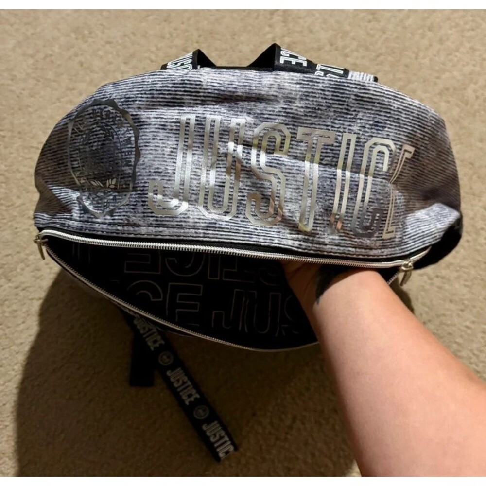 Bookbag - Picture 4 of 6